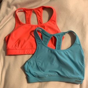 Sports Bras/Tops / size SMALL